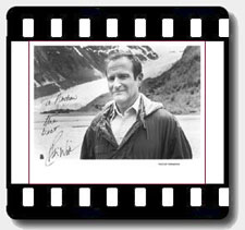 Robin Williams autographs